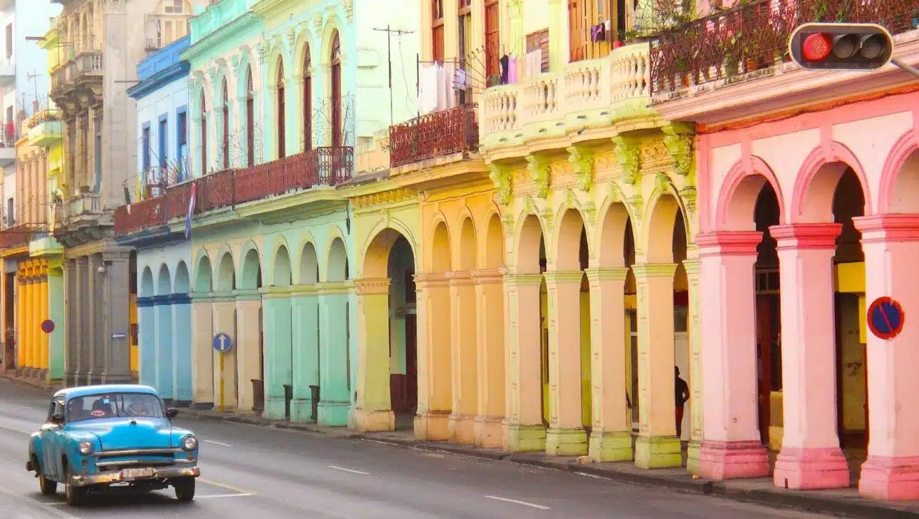 Travel Book Cuba - Men - Travel