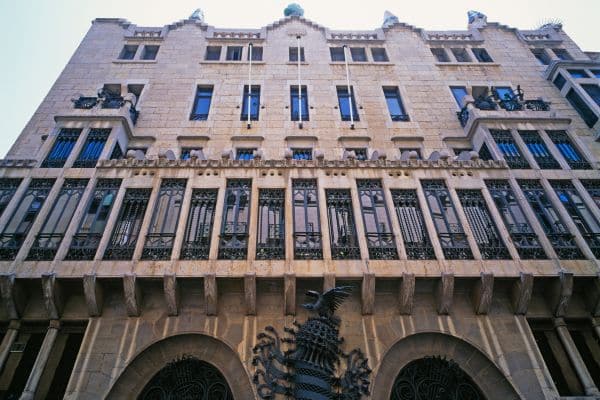 The impressive exterior of Guell Palace in Barcelona