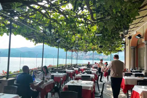 Lakeside dining on tour with Classic Journeys