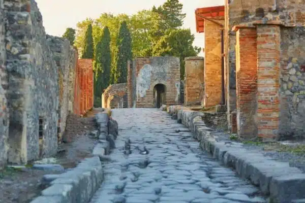 Stroll the ancient streets of Pompeii with a local expert on tour