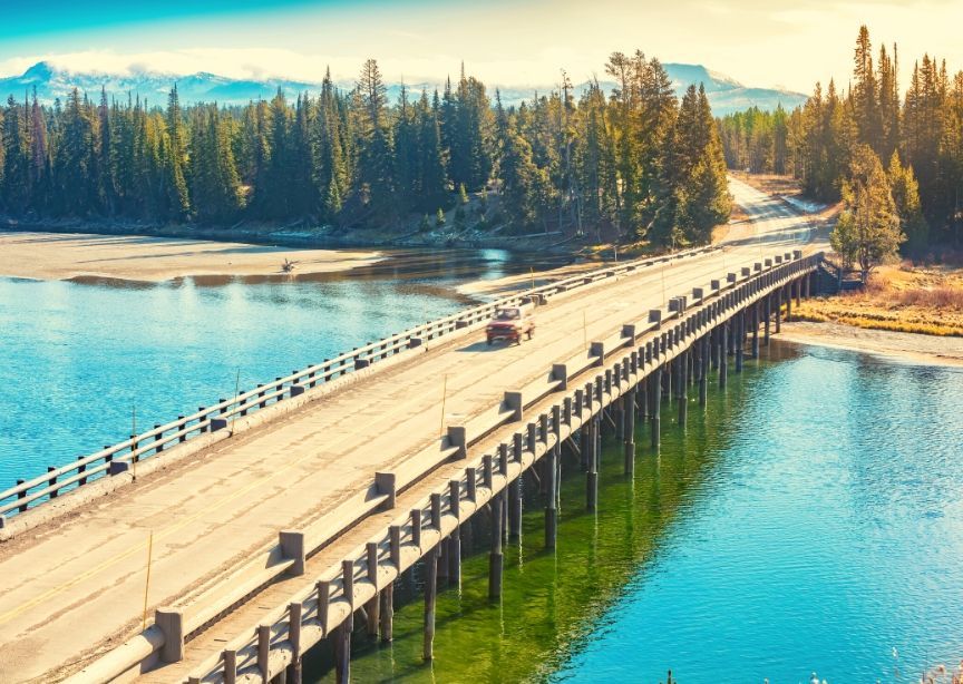 USA national park luxury road trip private driver bridge