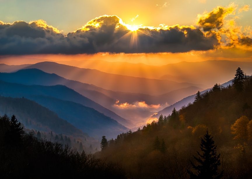 USA national park sunrise over mountains