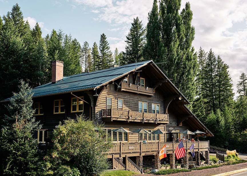 USA Montana Glacier National Park Lodge