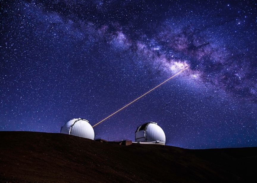Hawaii Big Island Mauna Kea Mountain Volcano Star Research Center Pointing Laser into Night Stay